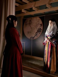 【家人们谁懂啊？人设正确，情感线正确，还是坐了个大牢🤡】
