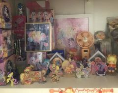 09年出生 10年开看 13年开始购入玩具 14年真正爱上