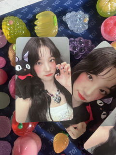 小脸红彤彤的真的很可爱