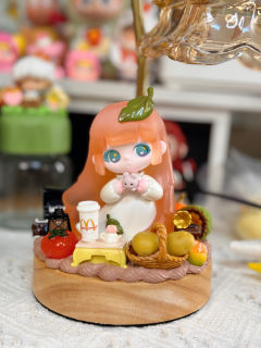 用litta做了一个很漂亮的台灯～果然打了光真的更漂亮了～加