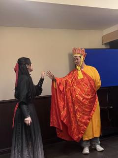 且慢!魔教妖人!吃我一剪✂️
📖本名:反派日记(莫慌独家