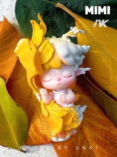 MIMI·秋
秋天的阳光暖意融融
每一片金黄的叶子都仿佛在低