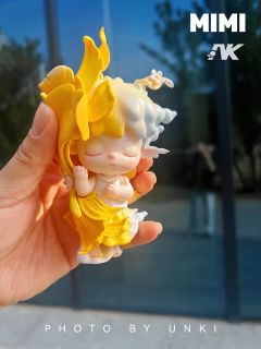 MIMI·秋
秋天的阳光暖意融融
每一片金黄的叶子都仿佛在低