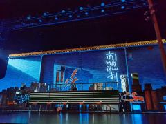 我爱徐均朔！南墙好看！来自一个曲艺之乡的孩子😍

天津的孩