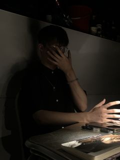 水仙|你是正常人吗?什么才是正常,该由谁定义。
我是四月