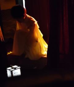 东风夜放花千树,更吹落,星如雨
体验角色:柳卿清
剧本类