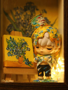 艺术联名系列｜小野湮没x梵高鸢尾花

“画面上的花依稀是模样