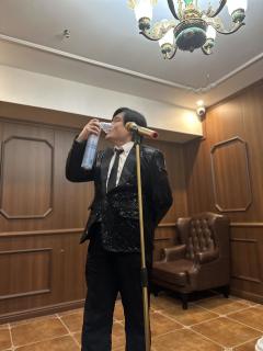念叨了三年才打到的本，不负期待。

📹📹
体验剧本：日日