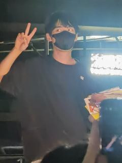 我爱徐均朔！南墙好看！来自一个曲艺之乡的孩子😍

天津的孩