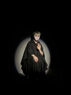 泪儿 《调音师:深渊下的泛音》测评
类型：未来/科幻/还原
