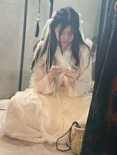 “我要这天下听我一言”
“既然师父信我,我又怎么会让师父输呢