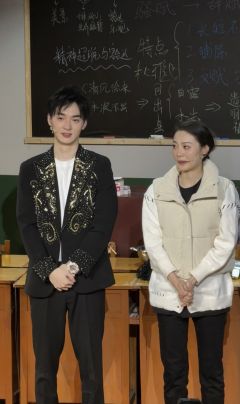 剧名:夏洛特烦恼之逆转未来
演出地点:合生汇开心麻花U剧场