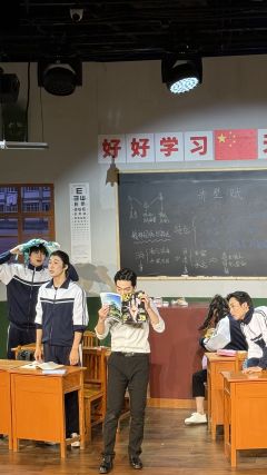 剧名:夏洛特烦恼之逆转未来
演出地点:合生汇开心麻花U剧场