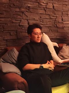 “老豆没有后路，你就是老豆的后路。”

7h  @浮世绘·M