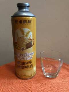 巧克力啤酒大家喝的多了，黄油奶酪风味的啤酒大家又喝过没有？今