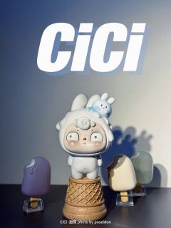 没有什么事情是非得要在夏天做的
比如我们在秋天收到甜筒、🍦