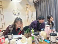 【含剧透】
世间万物皆有命数,唯有这爱,不是命。
最近最火