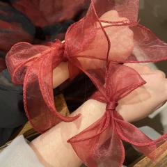 “河之洲从不在江湖最深处,故人回首,便在河之洲。
- DM: