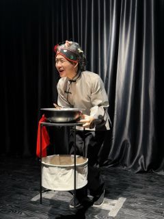 不愧是剧忠人，所有的演绎都最大化呈现了曹雪芹这个剧本想展示的