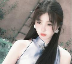欣欣宝贝生日快乐
我们小石榴永远上你最坚强的后盾
我们爱你！