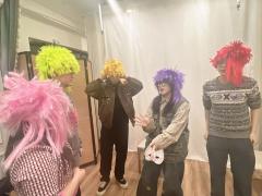 滴答-滴答-滴答——
我对她说:妈,我好像病了。
她看着我说