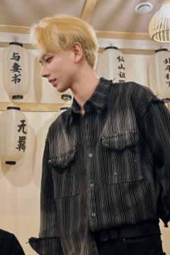 恶评别听，《再见黎明》好玩的！
这本大部分吐槽来自于角色吃不