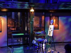 禁忌的色彩会是什么颜色?
色彩玄暗的地下室画廊里
藏着的是什