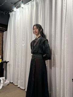 向前走吧,风还没有停,别害怕,你不是一个人。
类型:古风