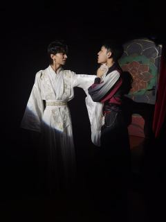 “璃火灯亮照四域，爱恨情仇难分舍。”

📍本场演绎人员：
