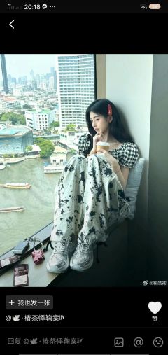 无聊，发几张鞠婧祎照片 