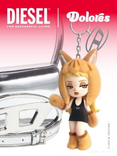 明明是买包赠送的，现在🐟上卖300-500元/只，作为吊卡