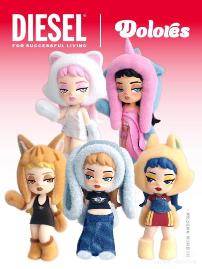 明明是买包赠送的，现在🐟上卖300-500元/只，作为吊卡是不是太贵了？