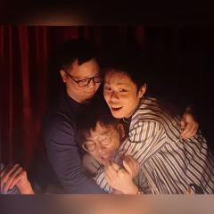 世界是个巨大的莫比乌斯环，一旦开启就会陷入循环。
-“朋友，