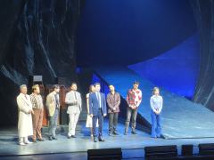 圣诞节来看音乐剧无间道啦！双强yyds！

剧情亮点
音乐剧