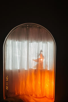 「青黎遗事」
“我们是在春日的旷野上相遇的,那时他