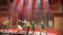 ⏰观演时长：约120分钟
❤️推荐理由：改编自同名电影《扬名