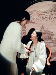 【红豆2】-人间平凡的聚散悲歌
何其有幸,24年初于小寒时