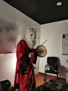 愿深山之中不再有悲鸣
也愿彼此相爱之人永不分离
——河安

