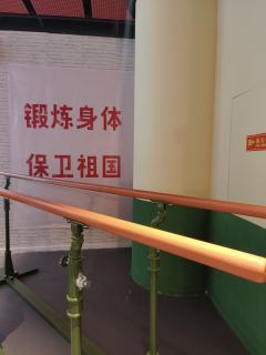 《夏洛特烦恼》是一部非常经典的作品了,很早之前就看过舞台剧,