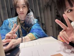 “太喜欢群像了，看着他们从四面八方聚在一起，几个各不相同的人