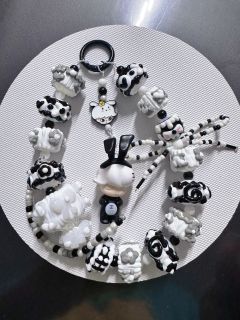 一波DIY萌粒手机链