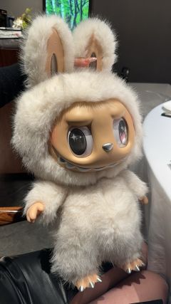 开心 生日这天收到朋友送的大天使