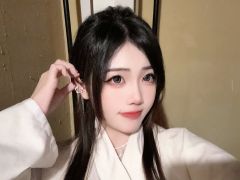 “龄娘，你要长命百岁。龄娘，你要孤苦无依。”

✨店家：me