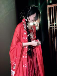 剧本:《琼崖2:海角》
店家:一叶落日
🌈【工作人员】: