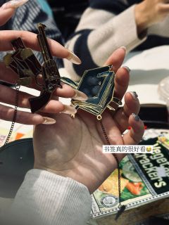 命定的局限尽可永在，不屈的挑战却不可须臾或缺。

打完九街2