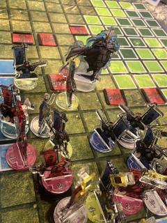   “世人都说我有两个东西不值得拥有…”
  一为佐和山城，