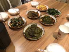 首先感谢三山玫瑰的倾情演绎,本3星,剩下的7星,给最好的三山