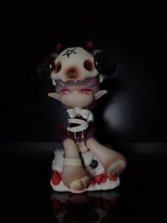 “哦，那好吧...”
“你说...谁是祭品？！”