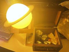 【我的灵魂分割成了许多碎片与许多人物，唯有遇见你的时候，会不