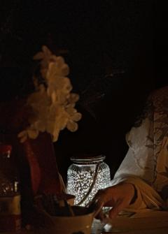 世人说爱是权衡，是所求。白清越与凌星野，是互相永觉亏欠，互相